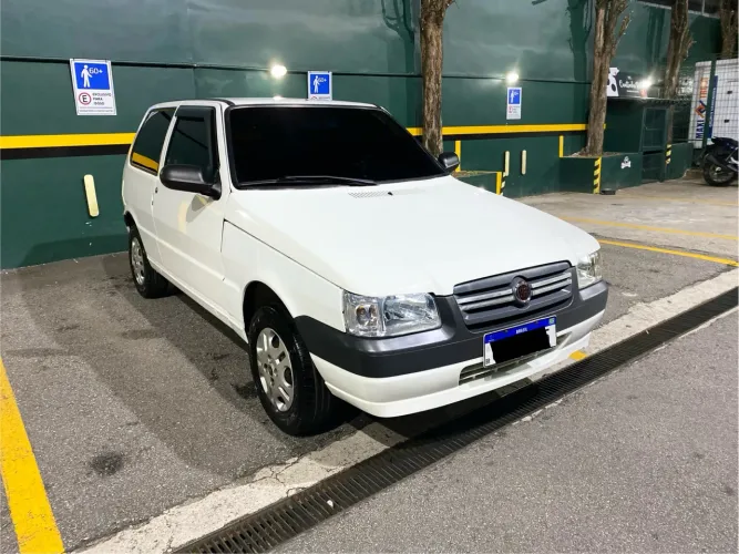 Fiat Uno Mille 1.0 Fire/ F.flex/ Economy 2P 2013
