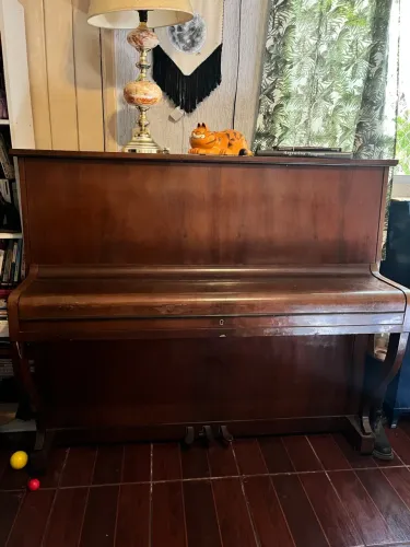 Piano Lichtner