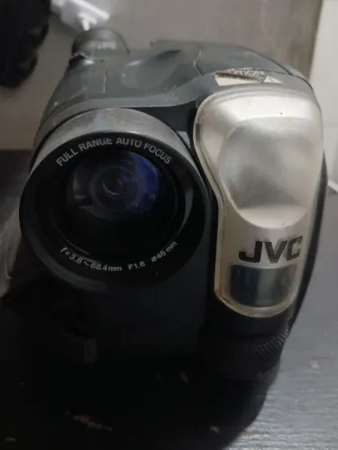 câmera antiga JVC