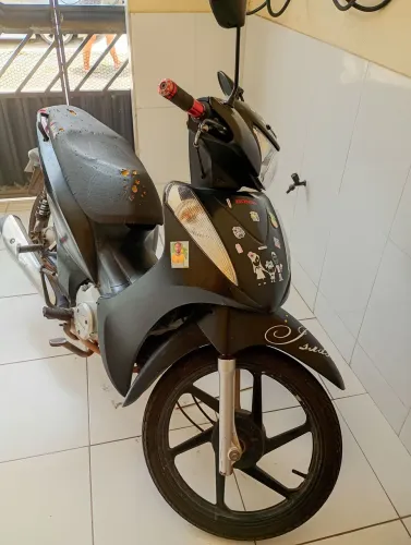 Vendo Biz 125 2015 celada sem multas