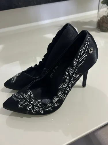 Vendo scarpin Carmen Steffens  