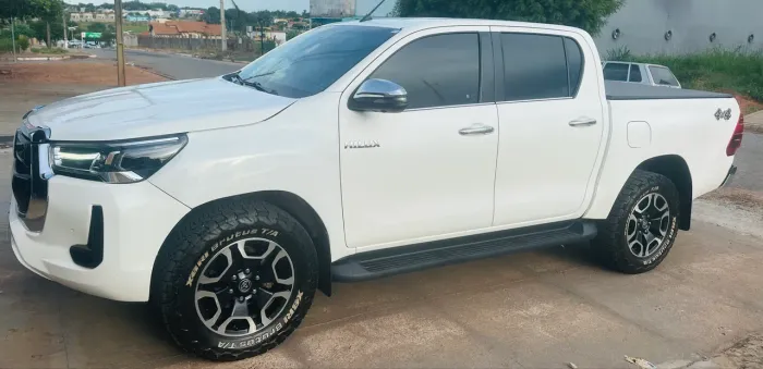 Toyota Hilux CD SRX 4X4 2.8 TDI 16V Diesel Aut. 2022