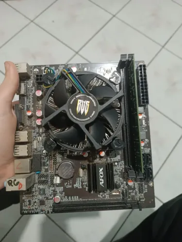 i5 2400 + DDR3 8gb 1600mhz + H61