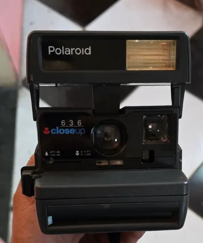 Polaroid 636