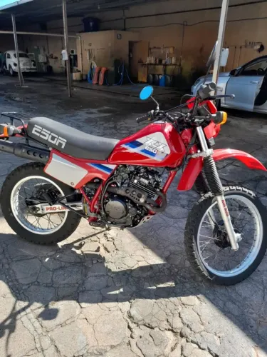 Honda XLX 250R 1987 - Excelente Estado | Clássica | Documentada