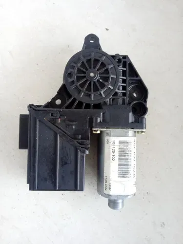Motor Vidro Eletrico Vw Polo Traseiro Direito 0130821766