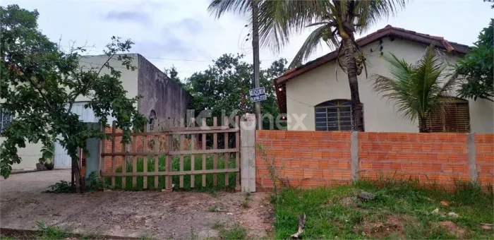 Chácara à venda com 2 quartos em Centro, Bofete