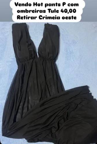 Vendo esse Hot pants P lindo no tule com ombreira por 45,00