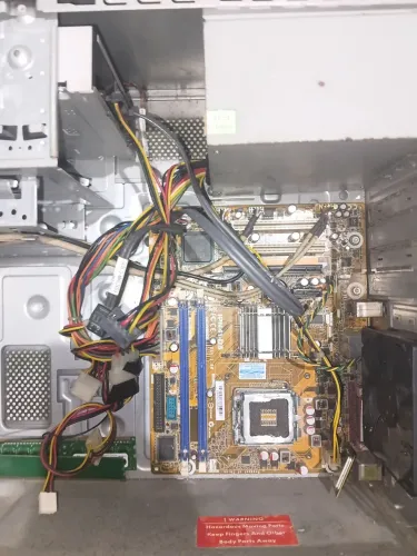 Três cpu para retirada de peças