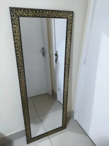 Espelho madeira preto com dourado 160cm x 60cm