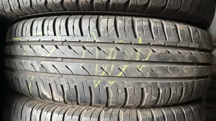 Pneu 165/70/14 Continental Mva 70 % vida util