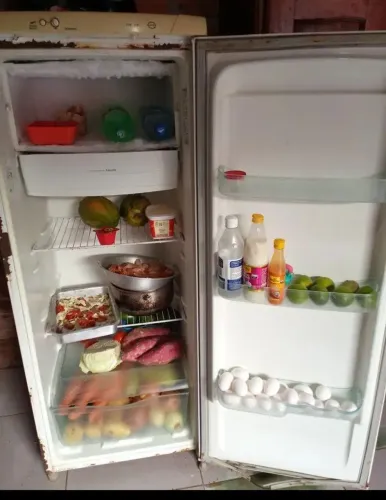 Geladeira usada 