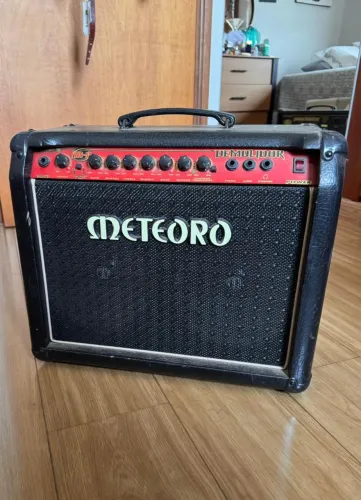 Amplificador Meteoro Demolidor FWG 50