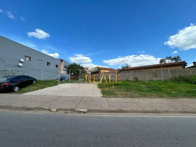 Terreno para alugar, 642 m² por R$ 2.106,37/mês - Vila Pasti - Louveira/SP