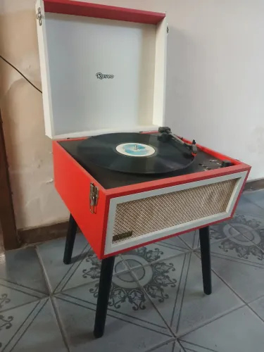Vitrola estilo vintage 1960
