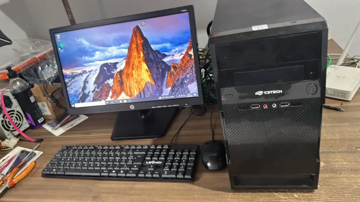 Computador top 8 gb Pentin golg 10 geração 4.0  para empresas ssd novo tela 19 led