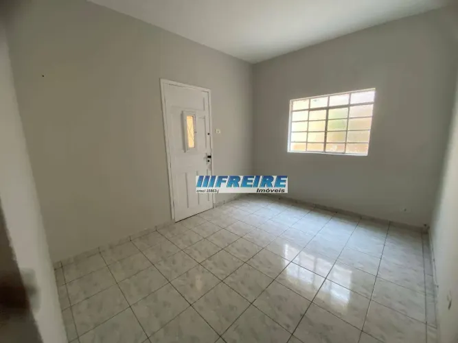 Sobrado com 1 dormitório para alugar, 50 m² por R$ 1.700,00/mês - Vila Palmares - Santo An