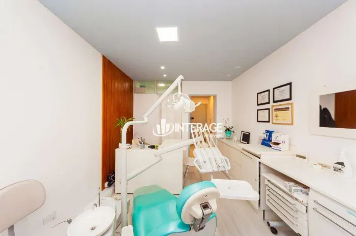Sala para alugar, 24 m² por R$ 3.995,67/mês - Bigorrilho - Curitiba/PR