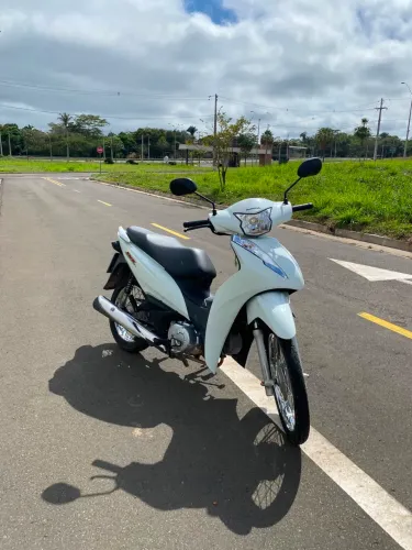 VENDO BIZ 110 I 2024 única dona