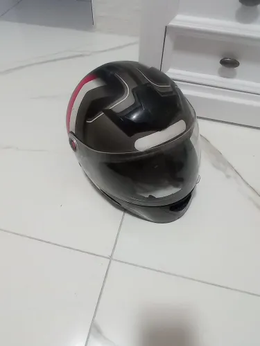 Capacete