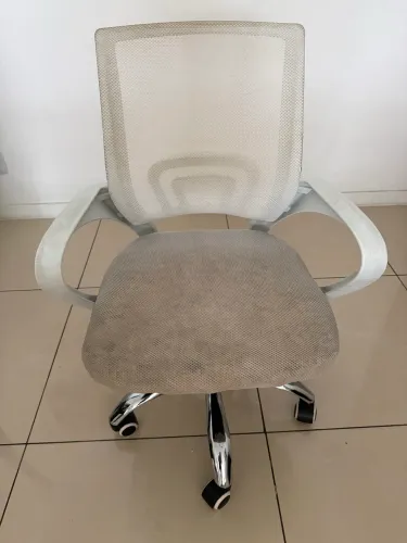 Cadeira de escritório branca