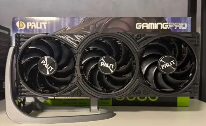 RTX 5080 GAMING PRO 16GB