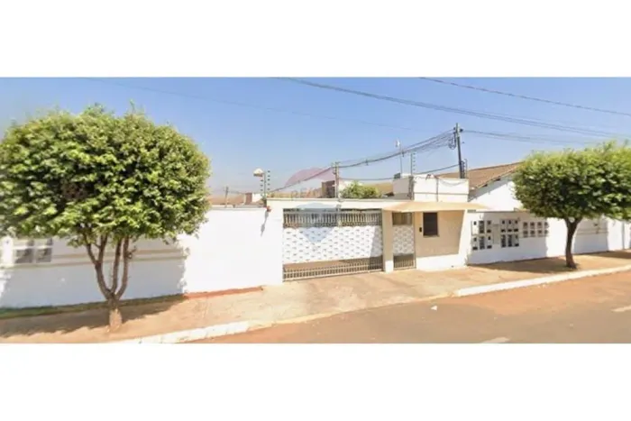 Casa em Cond. Fechado no Granville I