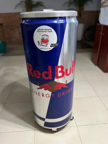 Geladeira Expositora RedBull