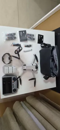 Drone Dji Mini 4 pro combo RC
