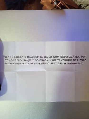 Vendo excelente loja com subsolo.