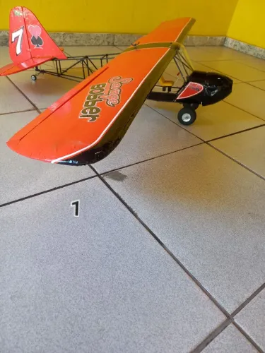 Aeromodelo Savage Bobber