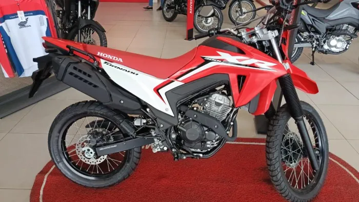 Tornado xr 300 modelo 2026 28mil reais pra vender hoje