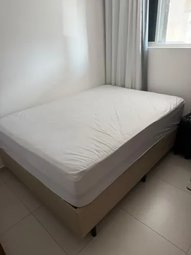 Cama box casal
