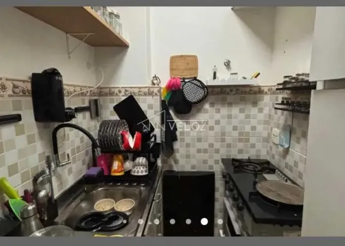 Apartamento : / Residencial / Laranjeiras