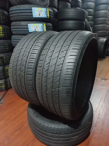 Pneu 225/35/19 da marca Constancy. Dois pneus por R$499,00. Entrega em Curitiba e região