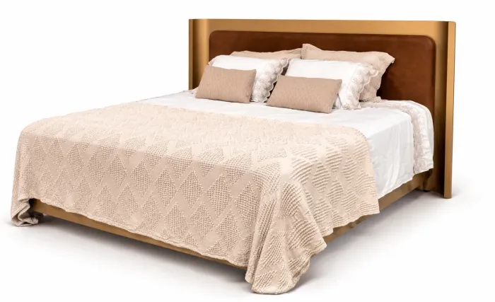 Cama Noronha Breton - King BR | Couro Natural e Madeira Champagne