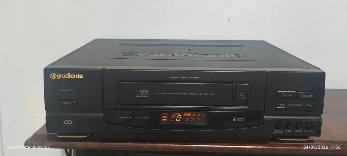 CD Player Gradiente CDP-AT2 Peças ou Manutenção 