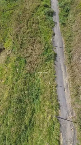 Terreno em Declive 300m² na Colônia Barra Mansa