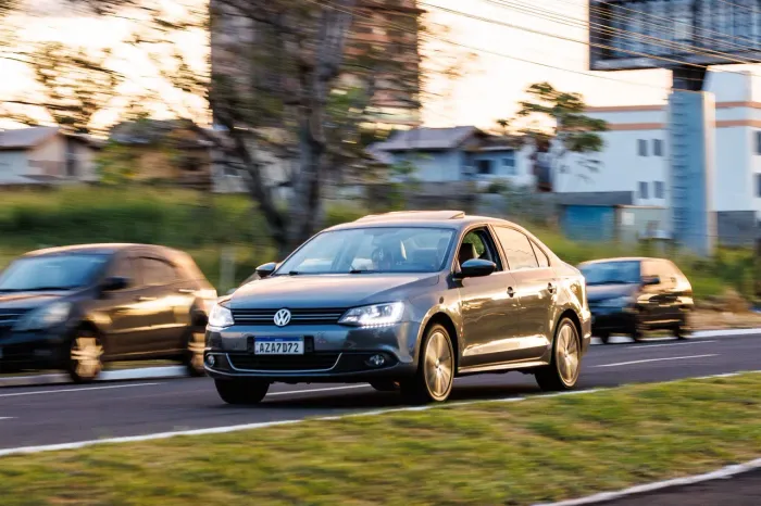 Volkswagen Jetta Highline 2.0 TSI 16V 4P Tiptronic 2013