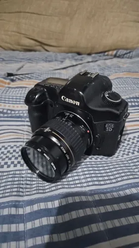 Canon 5D clássica no estado