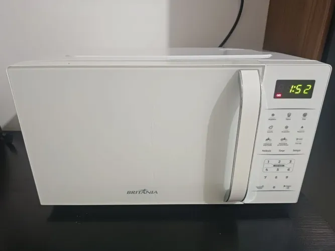 Micro-ondas Britânia -110V 