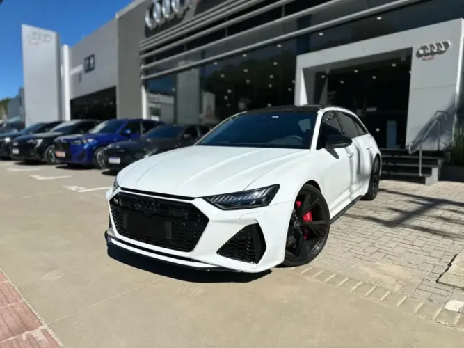 Audi RS6 4.0 Avant.perf TFSI Quat.tip.(hib) 2025