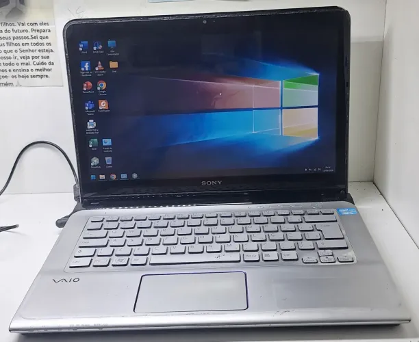 Notebook Sony vaio Intel core i5 1000GB DE HD 6GB DE memória ram Windows 10 64bits!!
