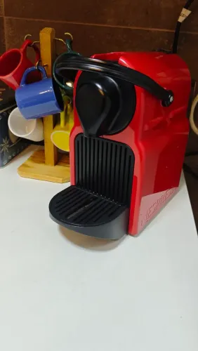 Cafeteira Nespresso Inissia