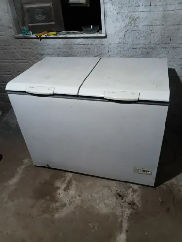 Freezer consul duas tampas