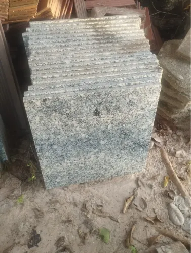37 Peças de Granito Cinza para Piso - Novo