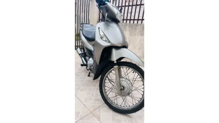  VENDO MOTO EM EXCELENTE ESTADO - PRONTA PARA RODAR HONDA BIZ 125 DO 2008