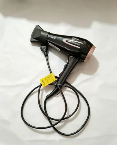 SECADOR DE CABELO -127V