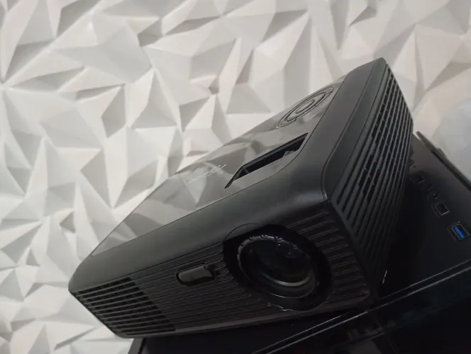 Projetor Optoma 