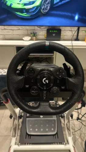 Logitech G923 + Cockpit